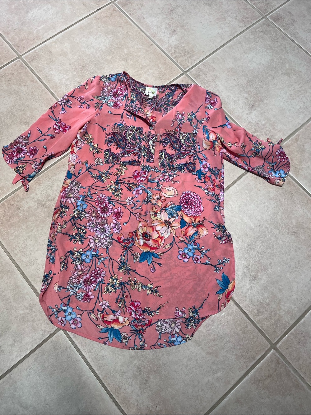 fig and flower Coral Pink Floral V-Neck Tunic